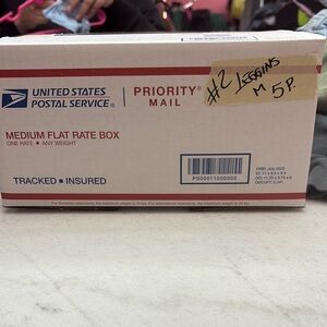 mystery box 7 leggings M